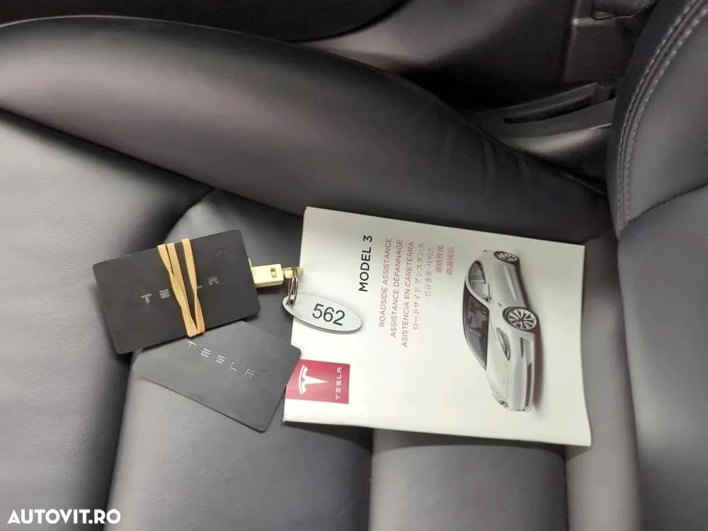 Tesla Model 3 Standard Reichweite Plus Hinterradantrieb - 7