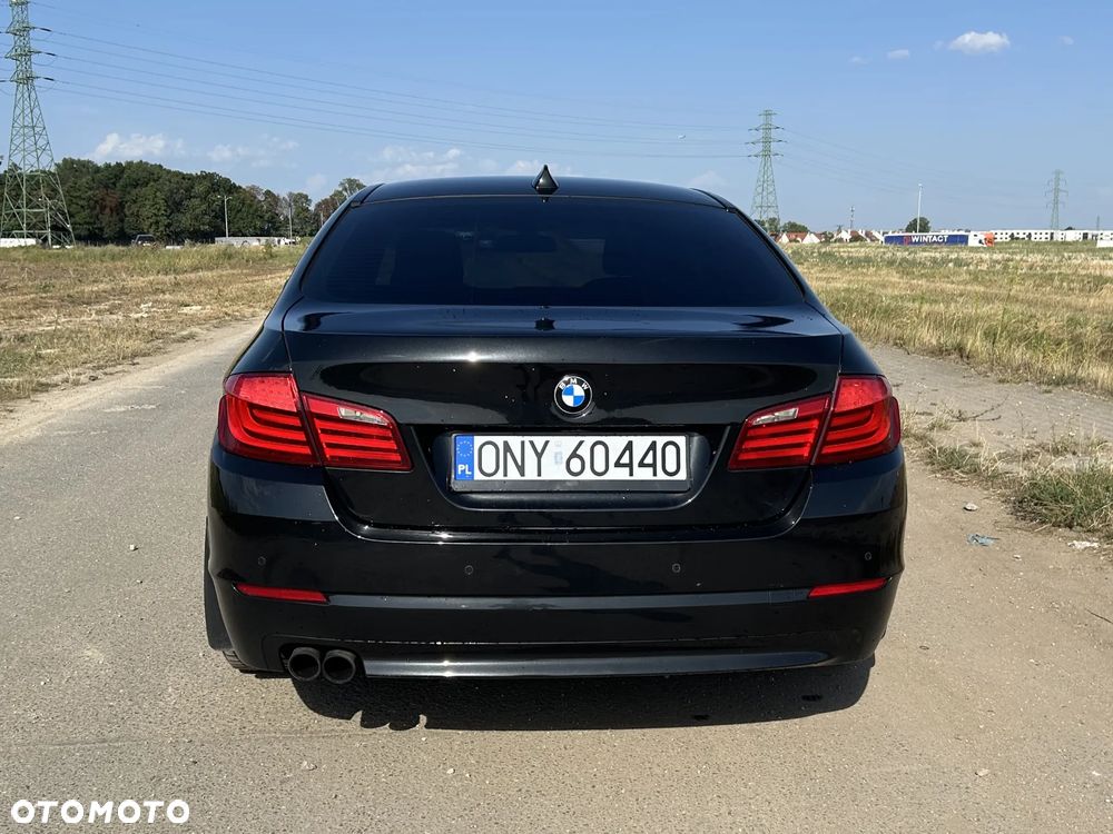 BMW Seria 5 520d - 6