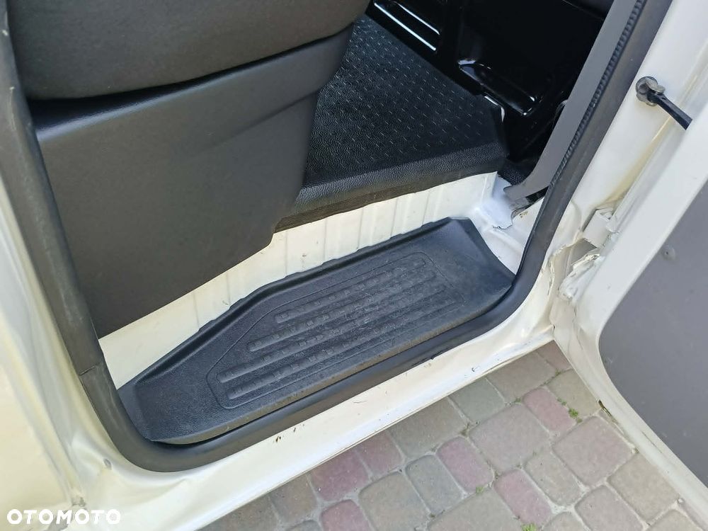 Volkswagen TRANSPORTER - 29