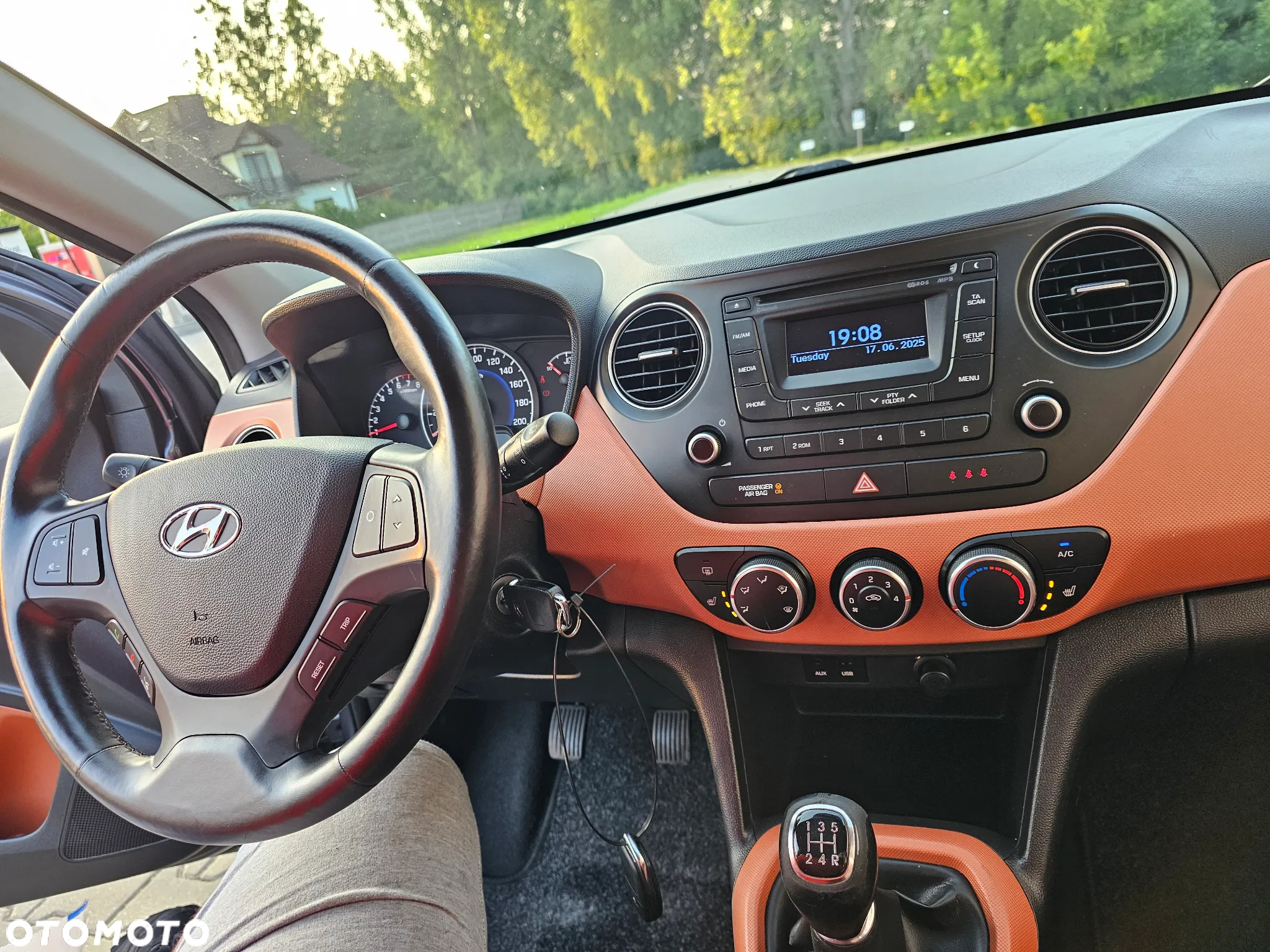Hyundai i10 1.2 Intro Edition - 16