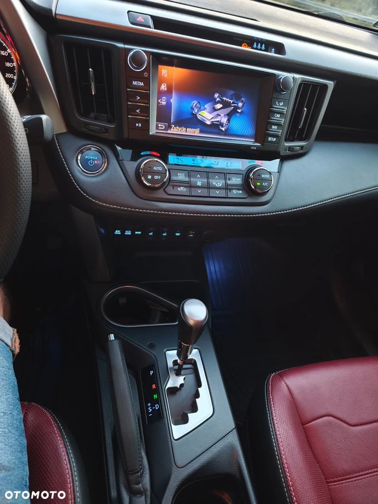 Toyota RAV4 Hybrid Selection 4x2 - 14