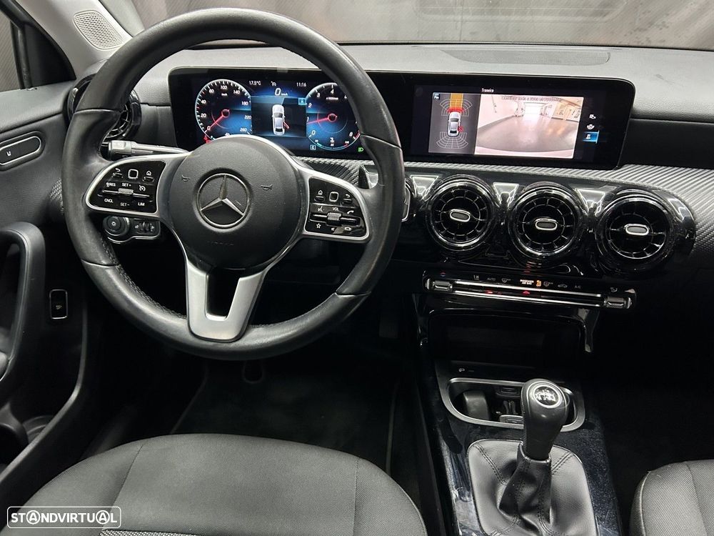 Mercedes-Benz A 180 Limousine - 13