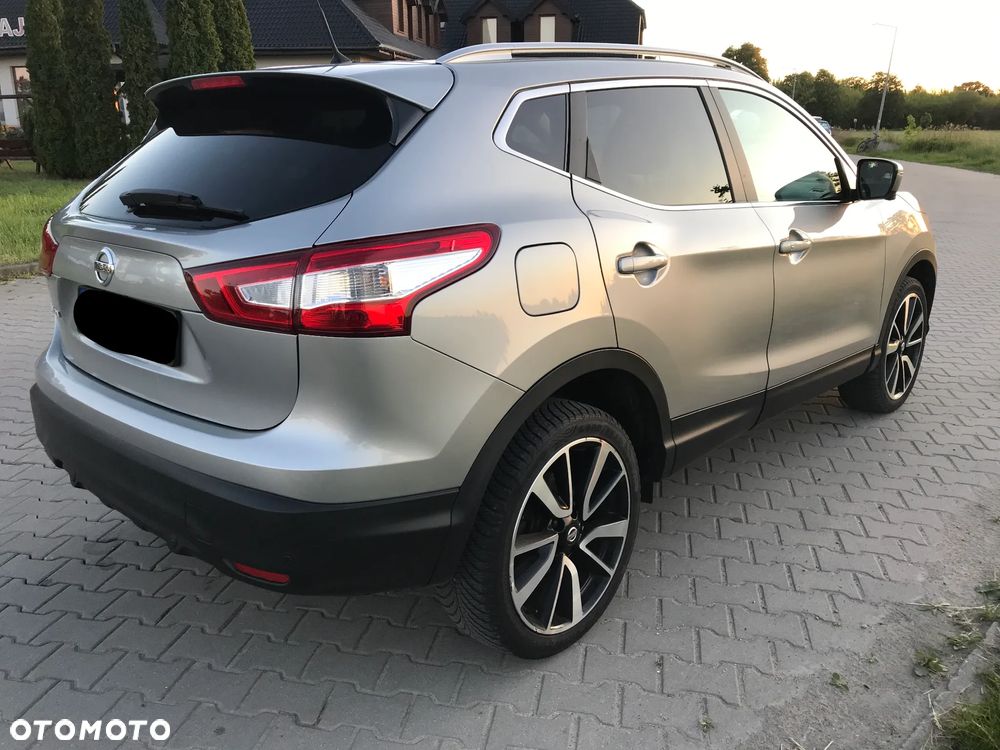 Nissan Qashqai 1.6 DCi 4x4 N-Connecta EU6 - 7