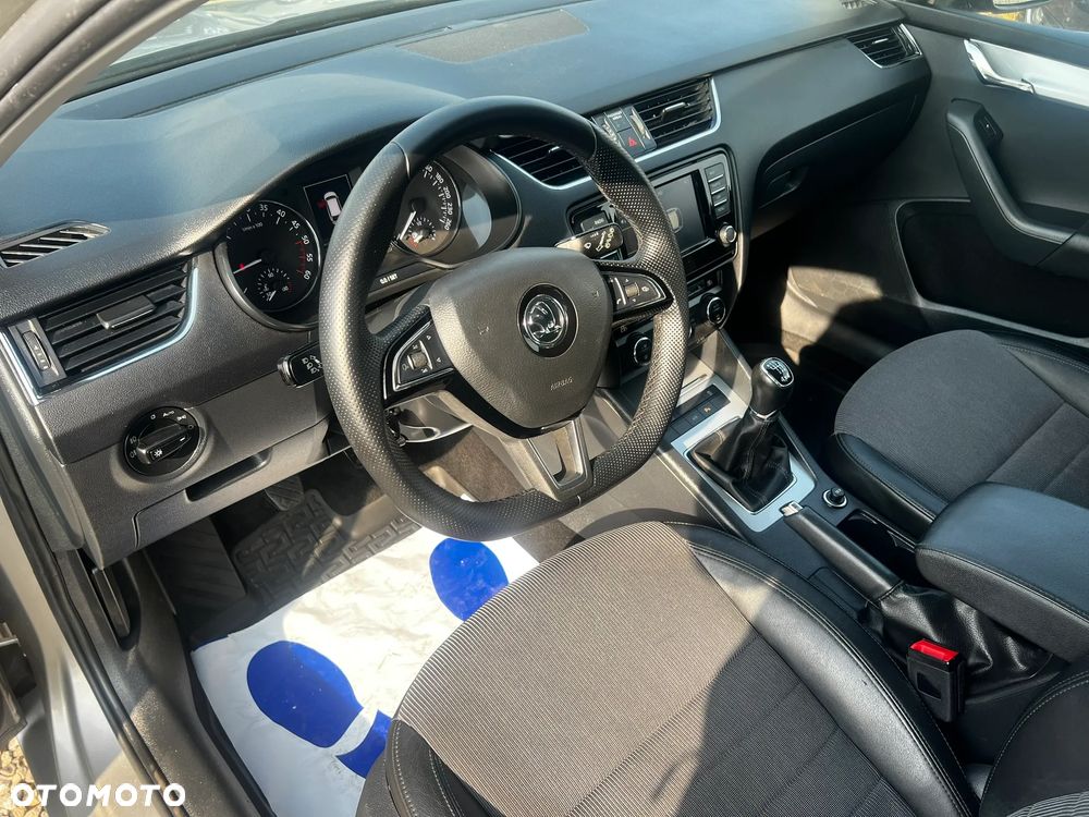 Skoda Octavia 2.0 TDI 4x4 Style - 5