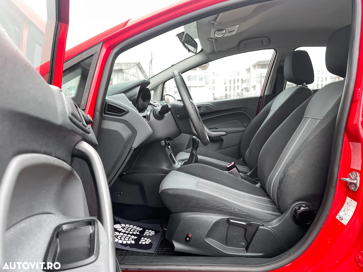 Ford Fiesta 1.25i Trend - 8
