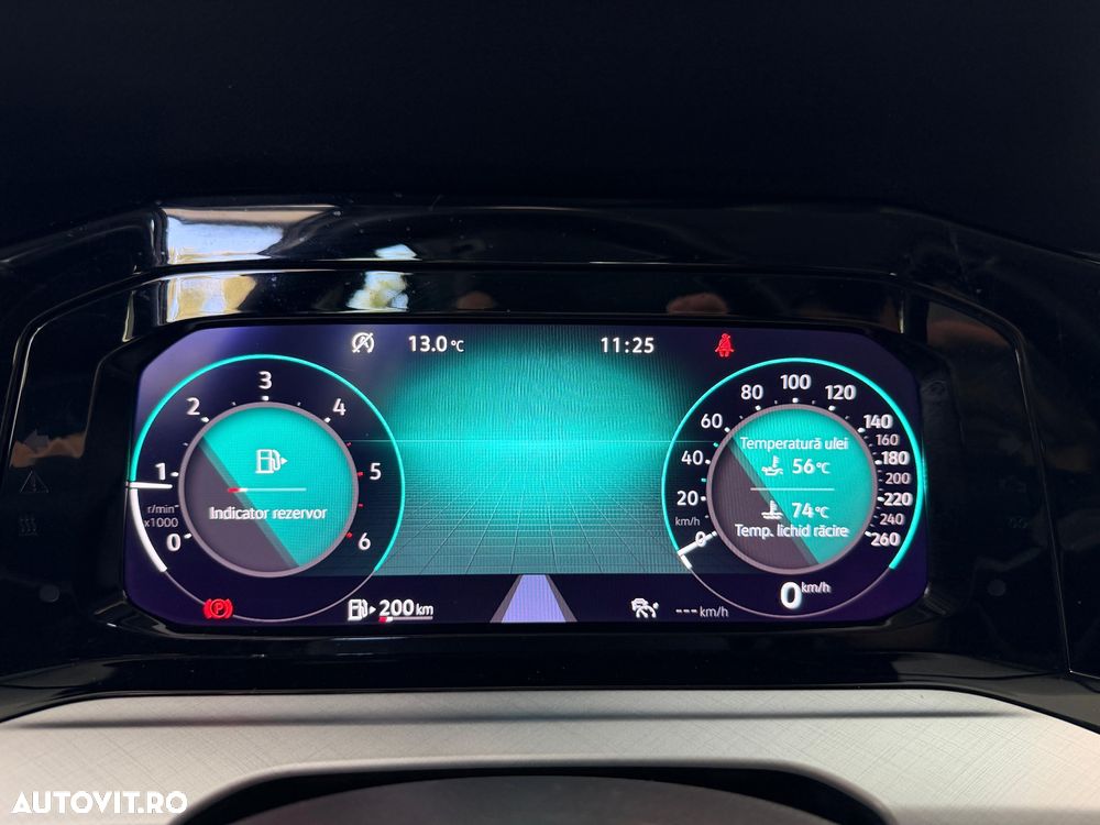 Volkswagen Golf 2.0 TDI Life - 8