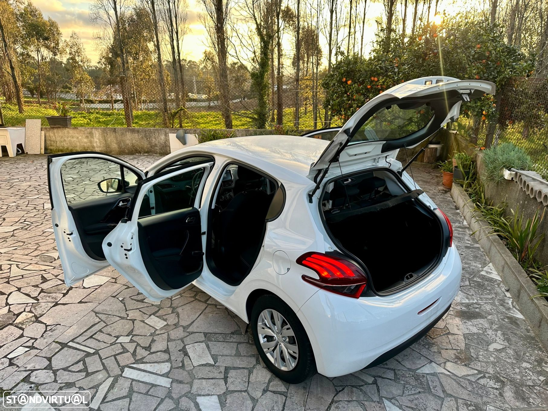Peugeot 208 1.0 VTi Active - 25