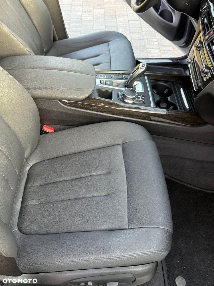 BMW X5 xDrive40e - 24