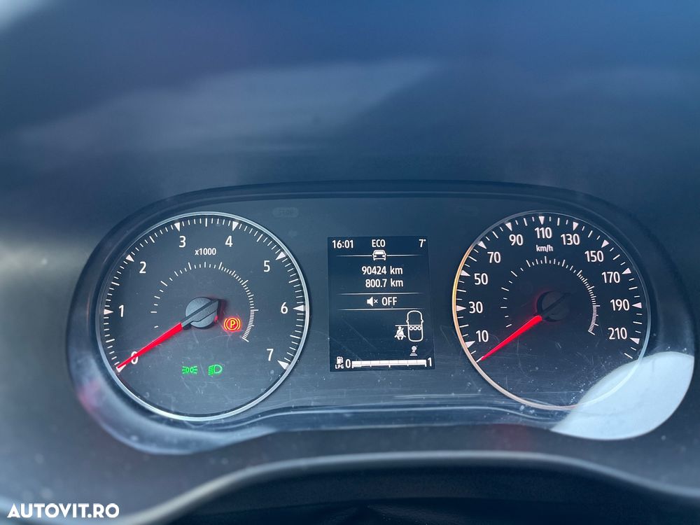 Dacia Logan TCe 90 MT5 Comfort - 12