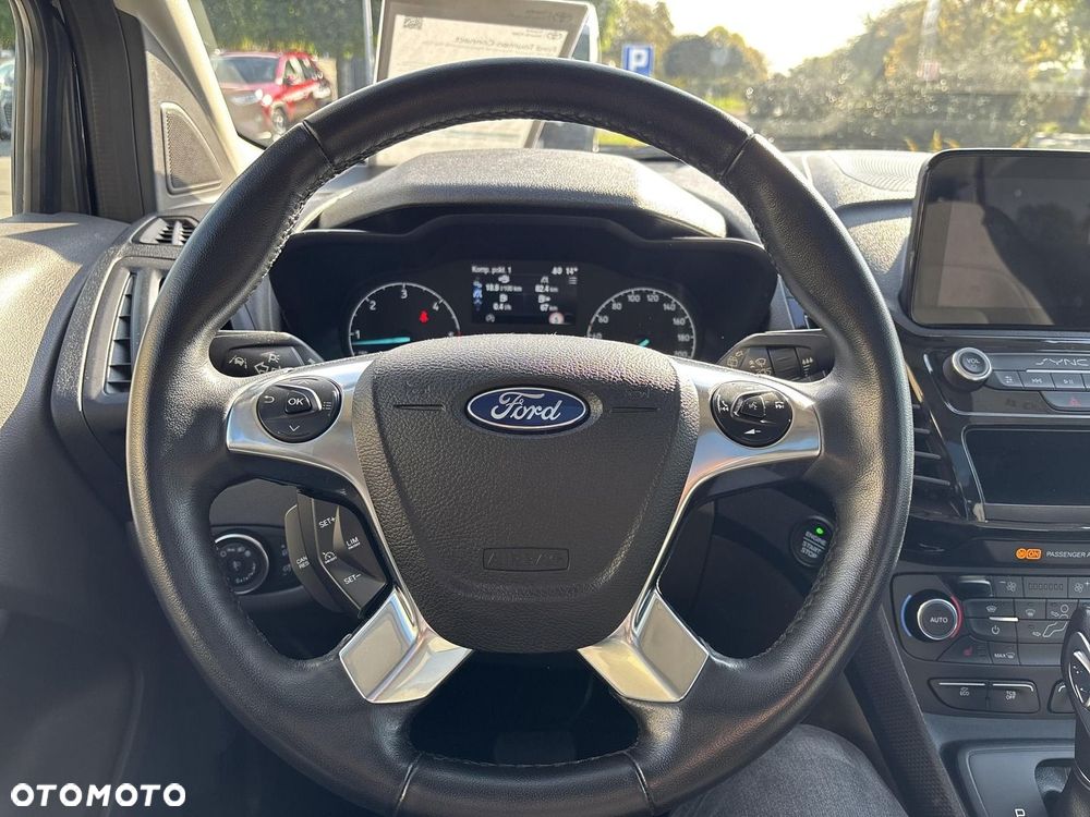 Ford Tourneo Connect - 14