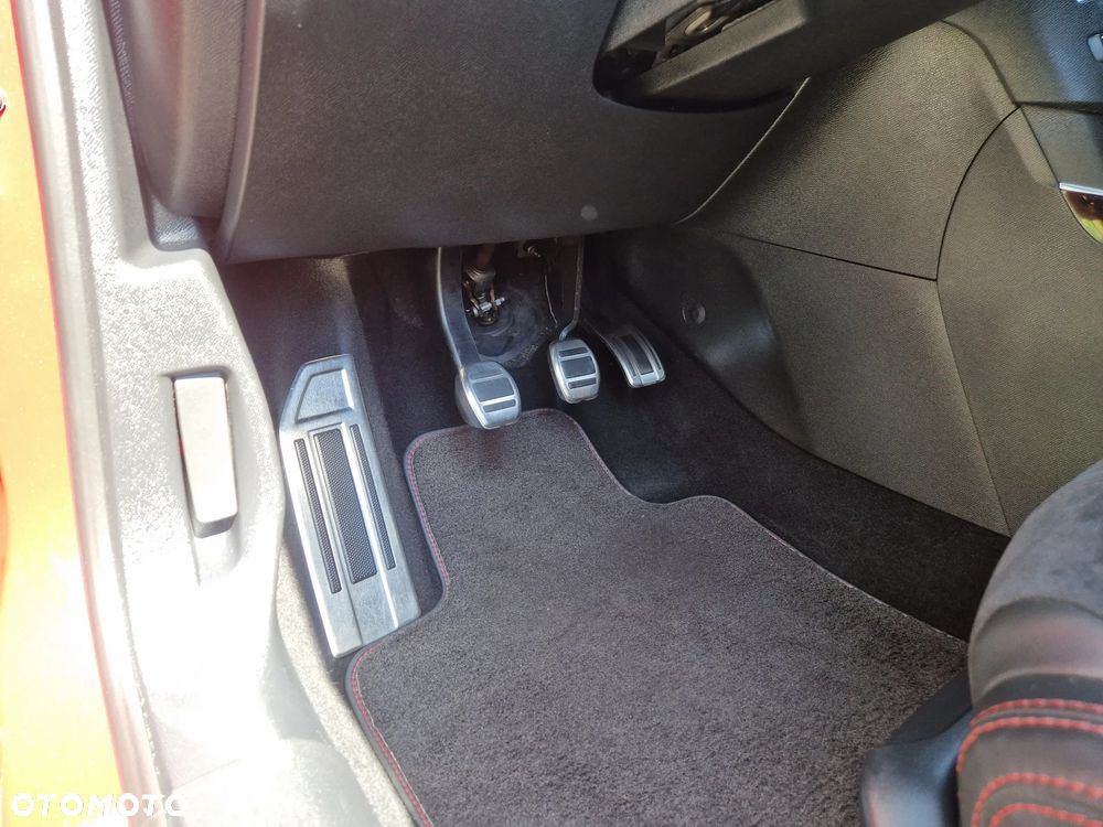 Peugeot 308 GTi by Sport - 36