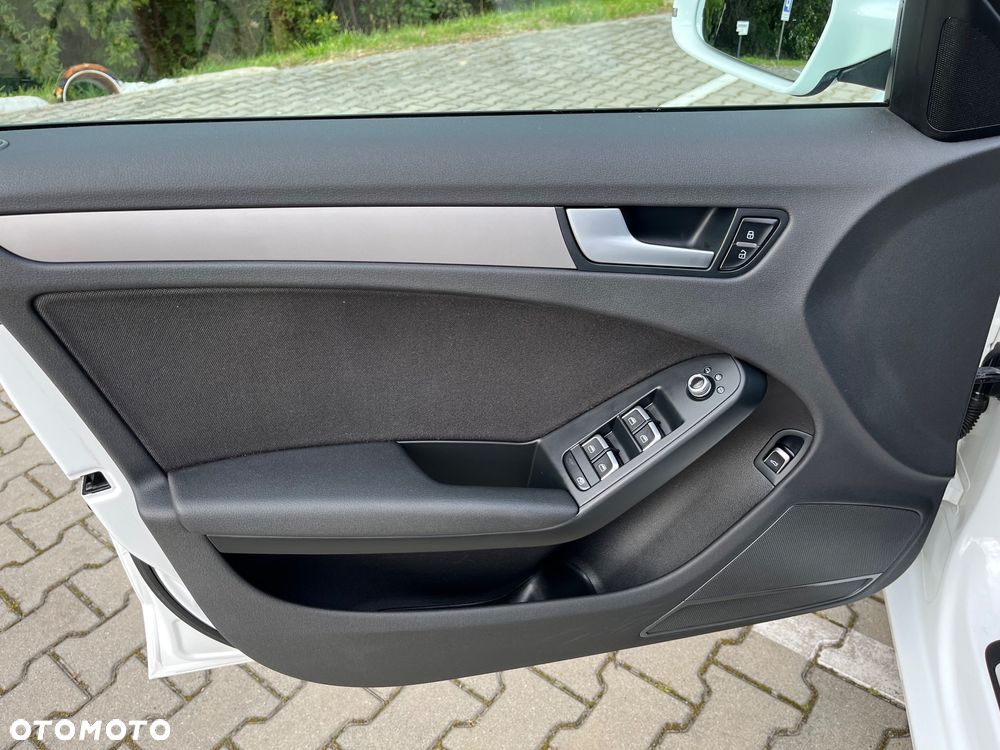 Audi A4 2.0 TDI DPF quattro Ambition - 20