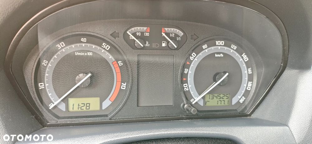 Skoda Fabia 1.4 16V Classic + - 15