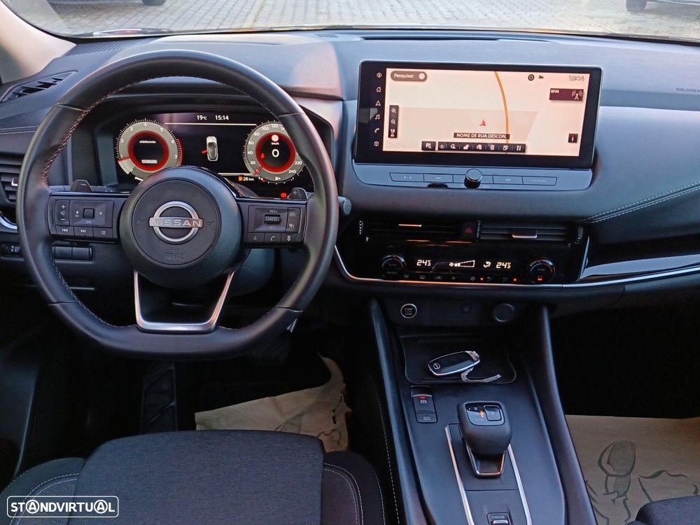 Nissan Qashqai 1.3 DIG-T N-Connecta Xtronic — fotografia 8