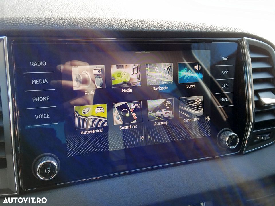 Skoda Karoq 2.0 TDI DSG Ambition - 24