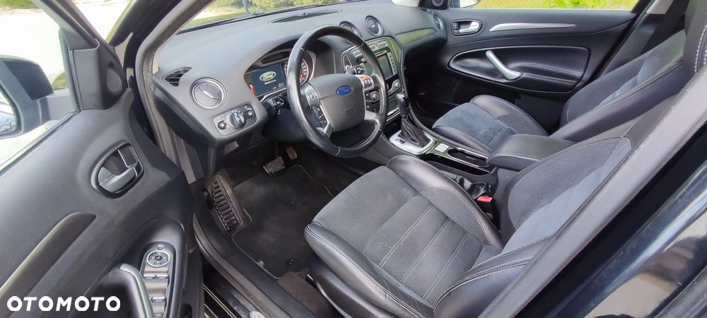 Ford Mondeo - 8