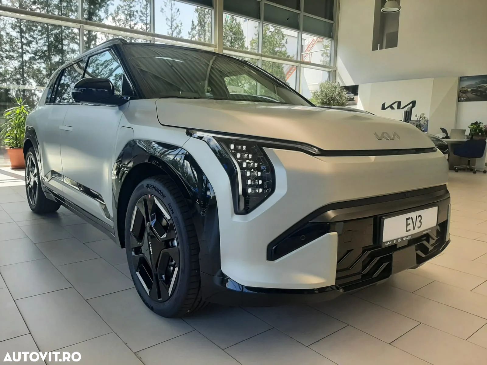 Kia EV3 81.4 kWh 4x2 AT GT Line - 1