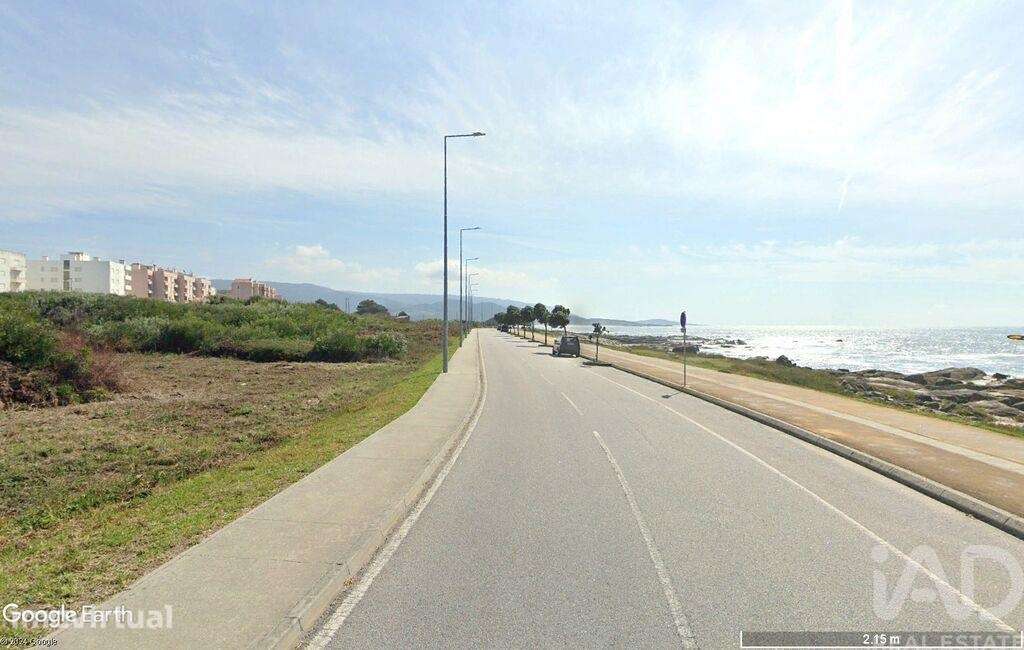 Terreno em Vila Praia de Âncora de 3300,00 m2 - Grande imagem: 3/11