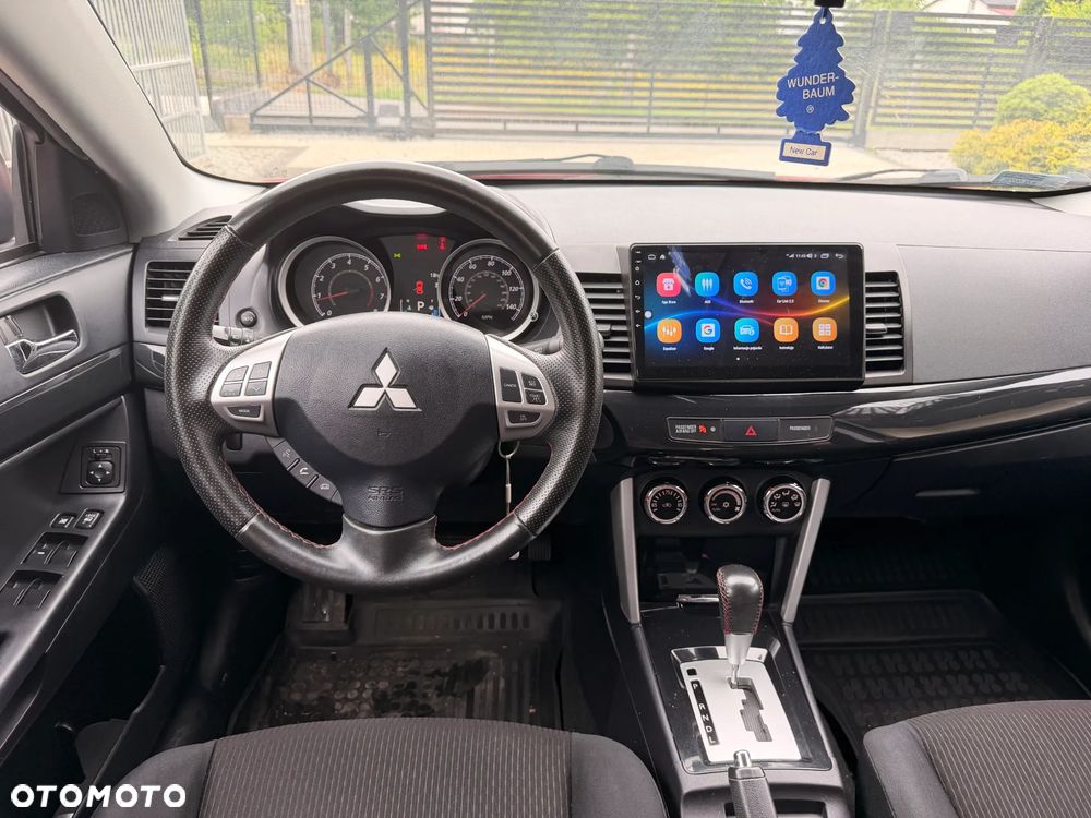 Mitsubishi Lancer - 12