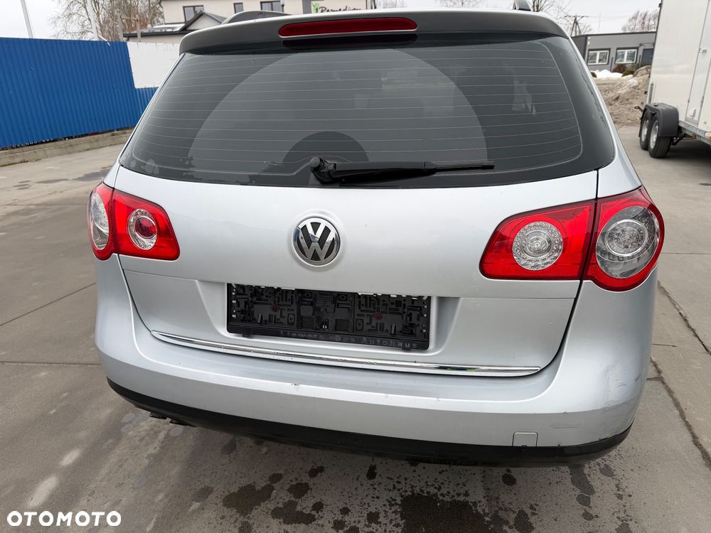 Volkswagen Passat 1.9 TDI Trendline - 9