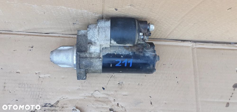 Rozrusznik starter silnika Mercedes E-Klasa W211 A00515165 - 2