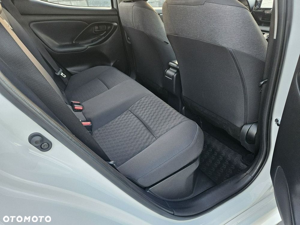 Mazda 2 - 16