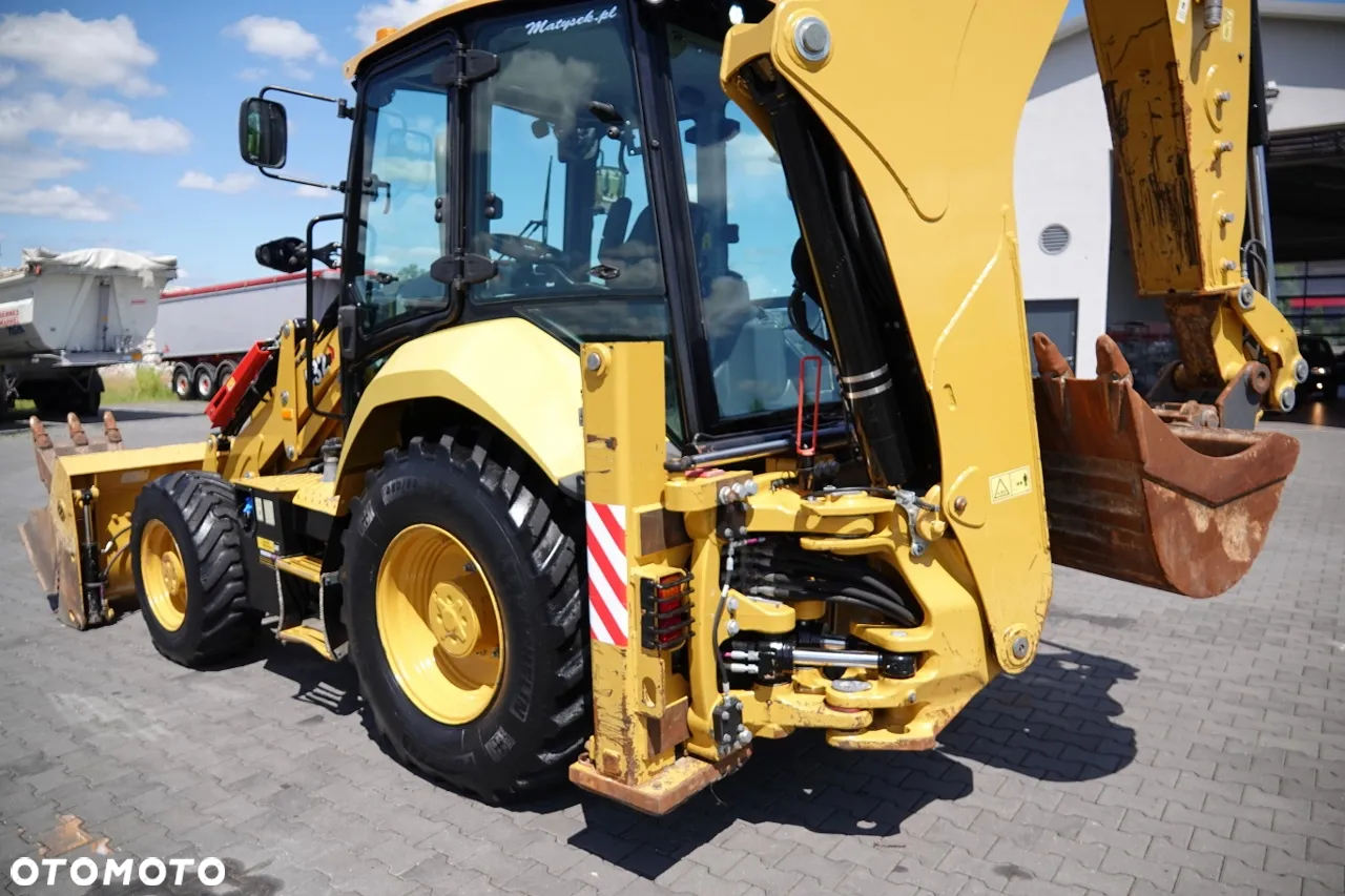 Caterpillar 432 F / KOPARKO-ŁADOWARKA / 2020 ROK / JOSTICK / 1 700 MTH / KOMPLET ŁYŻEK - 16