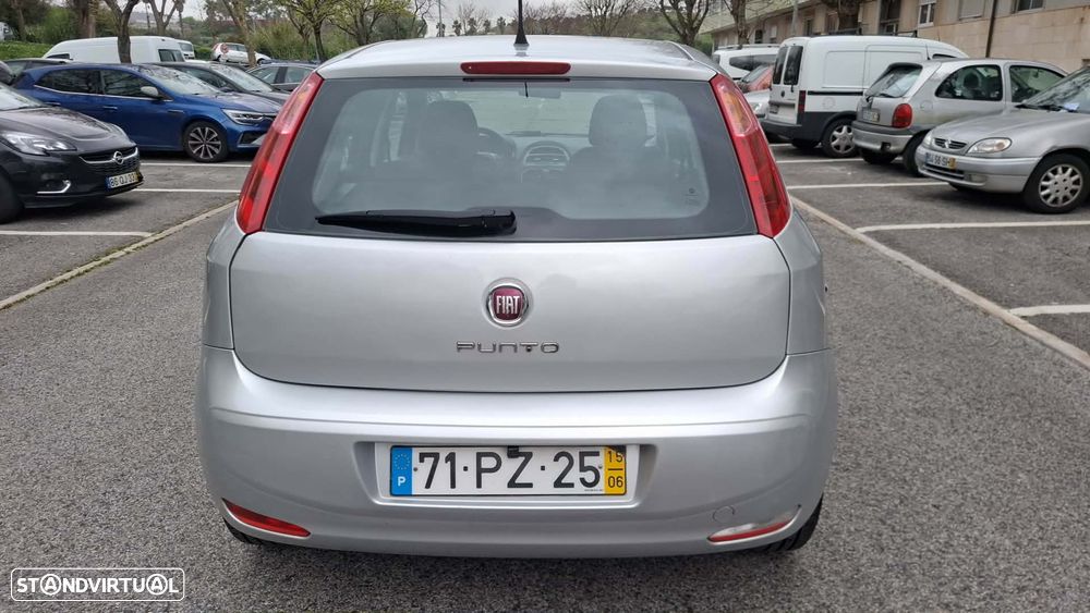 Fiat Punto 1.2 Lounge S&S - 5