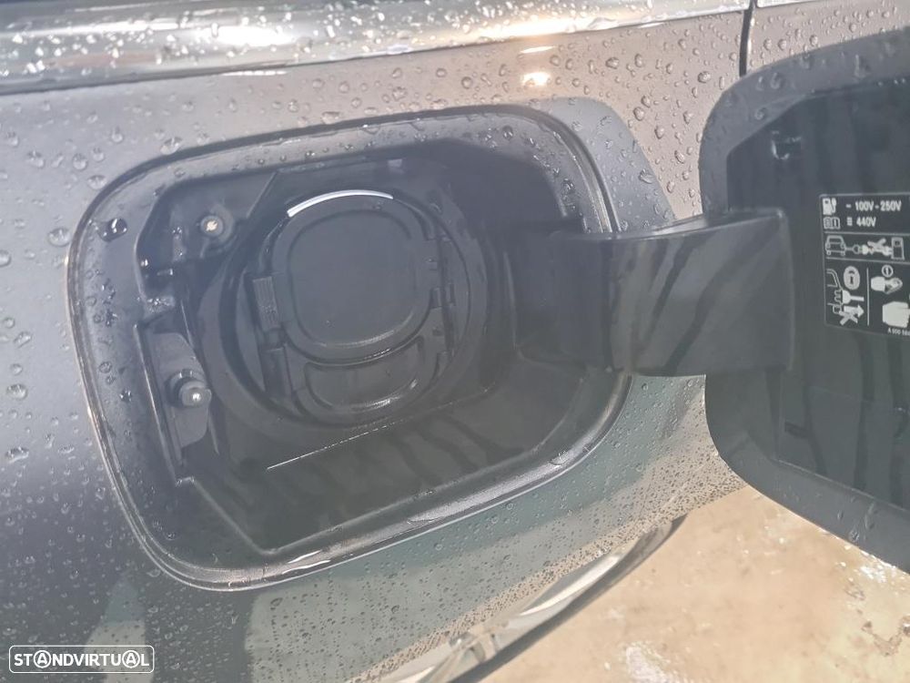 Mercedes-Benz CLA 250 e Shooting Brake Style Plus - 10