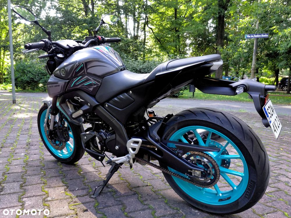 Yamaha MT - 4