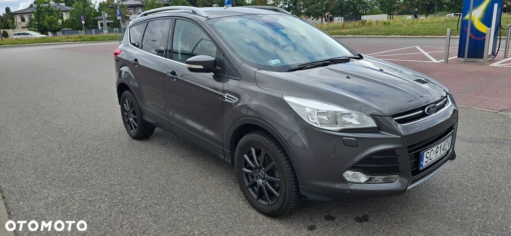 Ford Kuga - 2