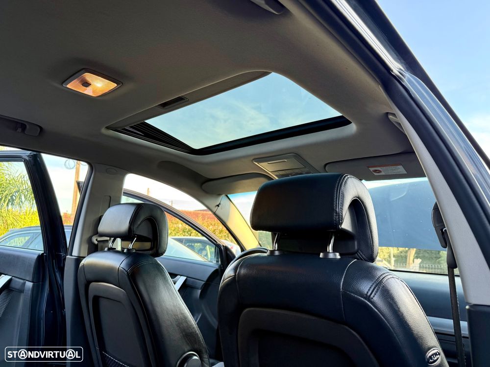 Chevrolet Captiva 2.0 VCDi Seven 7L - 53
