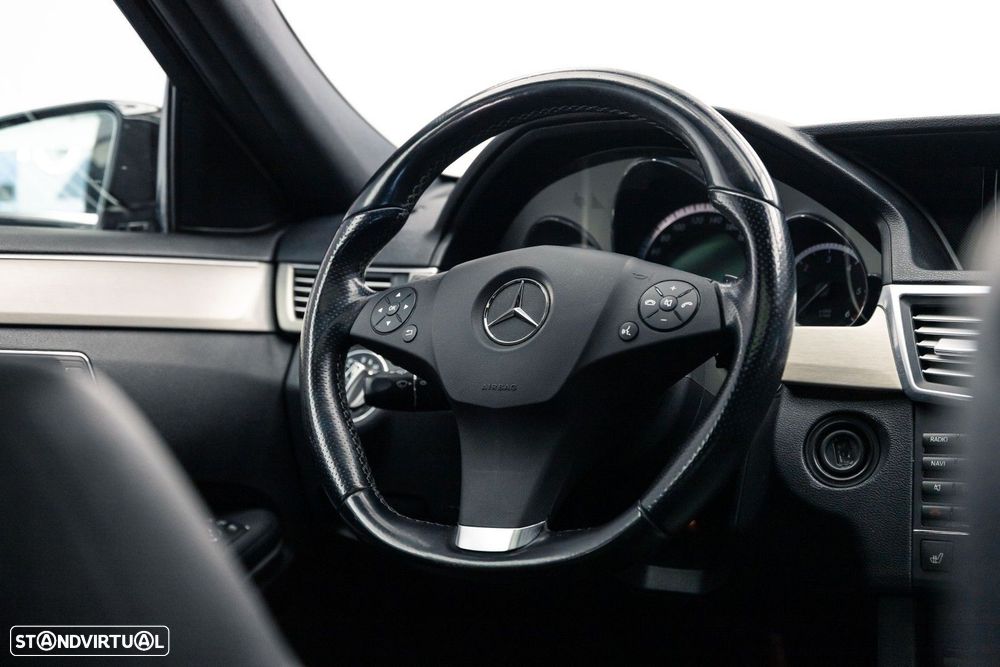 Mercedes-Benz E 250 BlueTEC Avantgarde Auto - 25