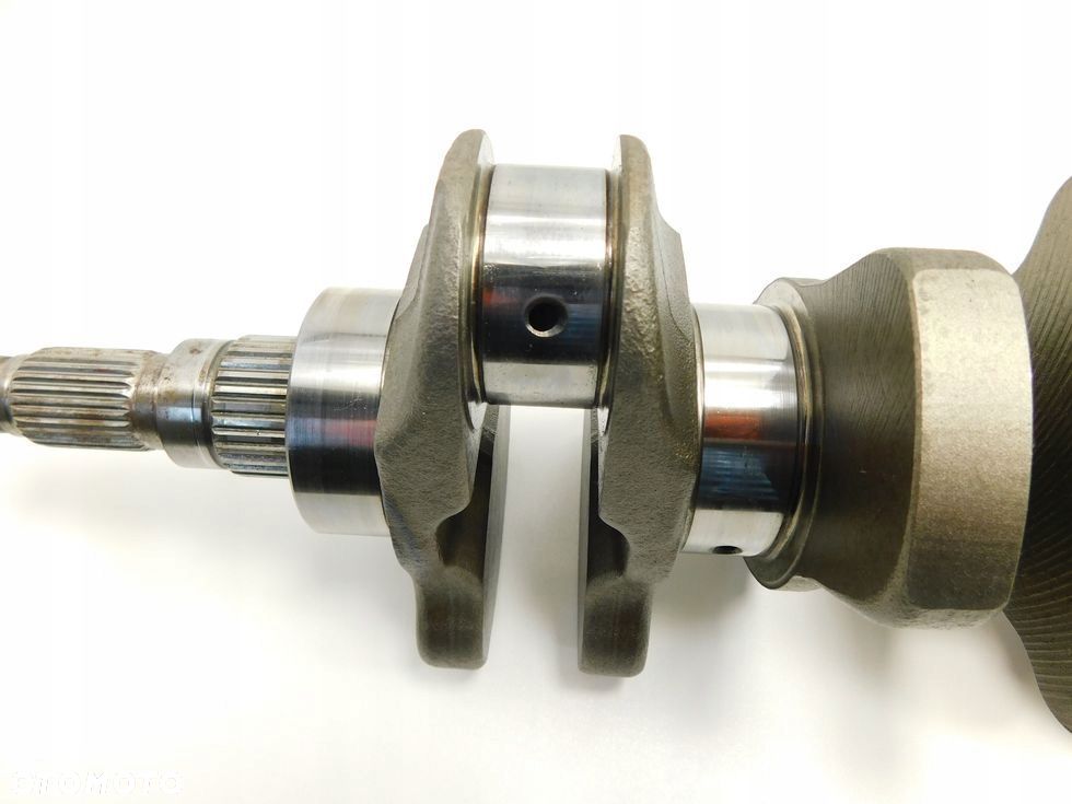 Wał korbowy 2.5 T Ford Focus II ST Mondeo MK4 Volvo V50 S40 II B5254T3 2.5T - 3