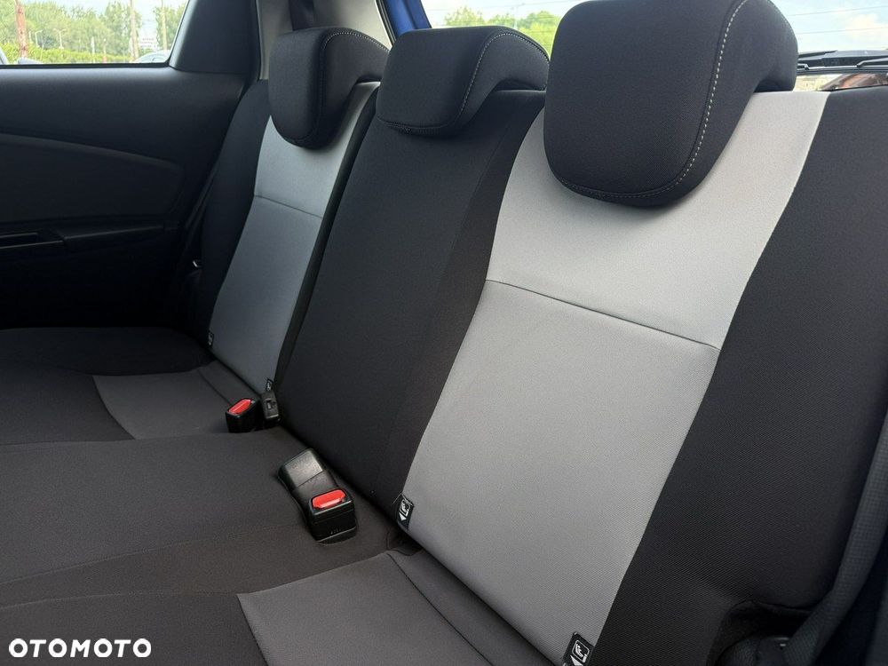 Toyota Yaris 1.5 Premium - 28