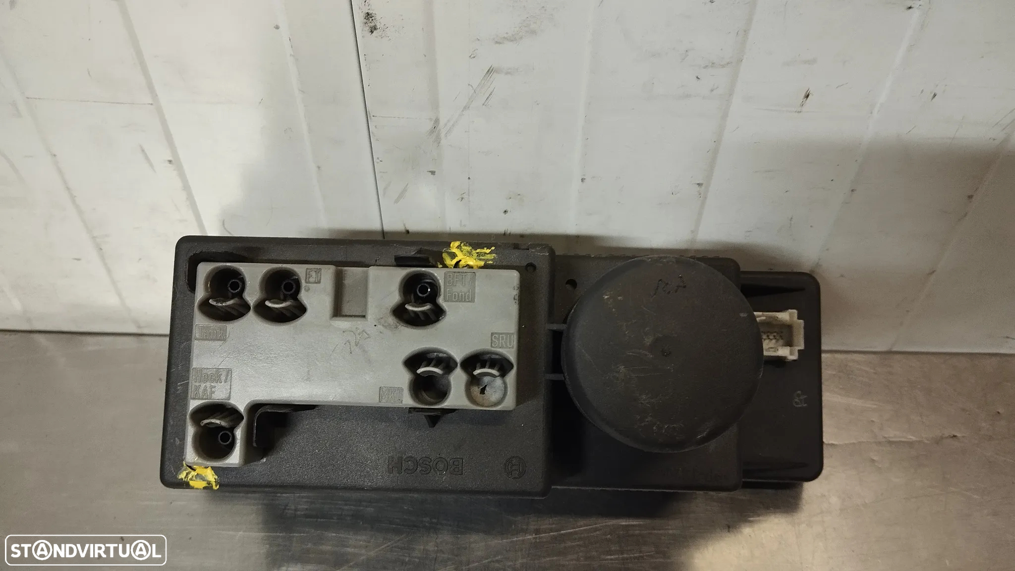 BOMBA / MOTOR VACUO FECHO CENTRAL MERCEDES CLASSE C / E W202 W210 REF. 2088000948 0132006356 - 2