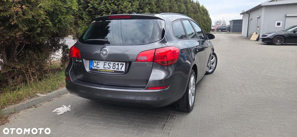 Opel Astra 1.6 Color Edition - 15