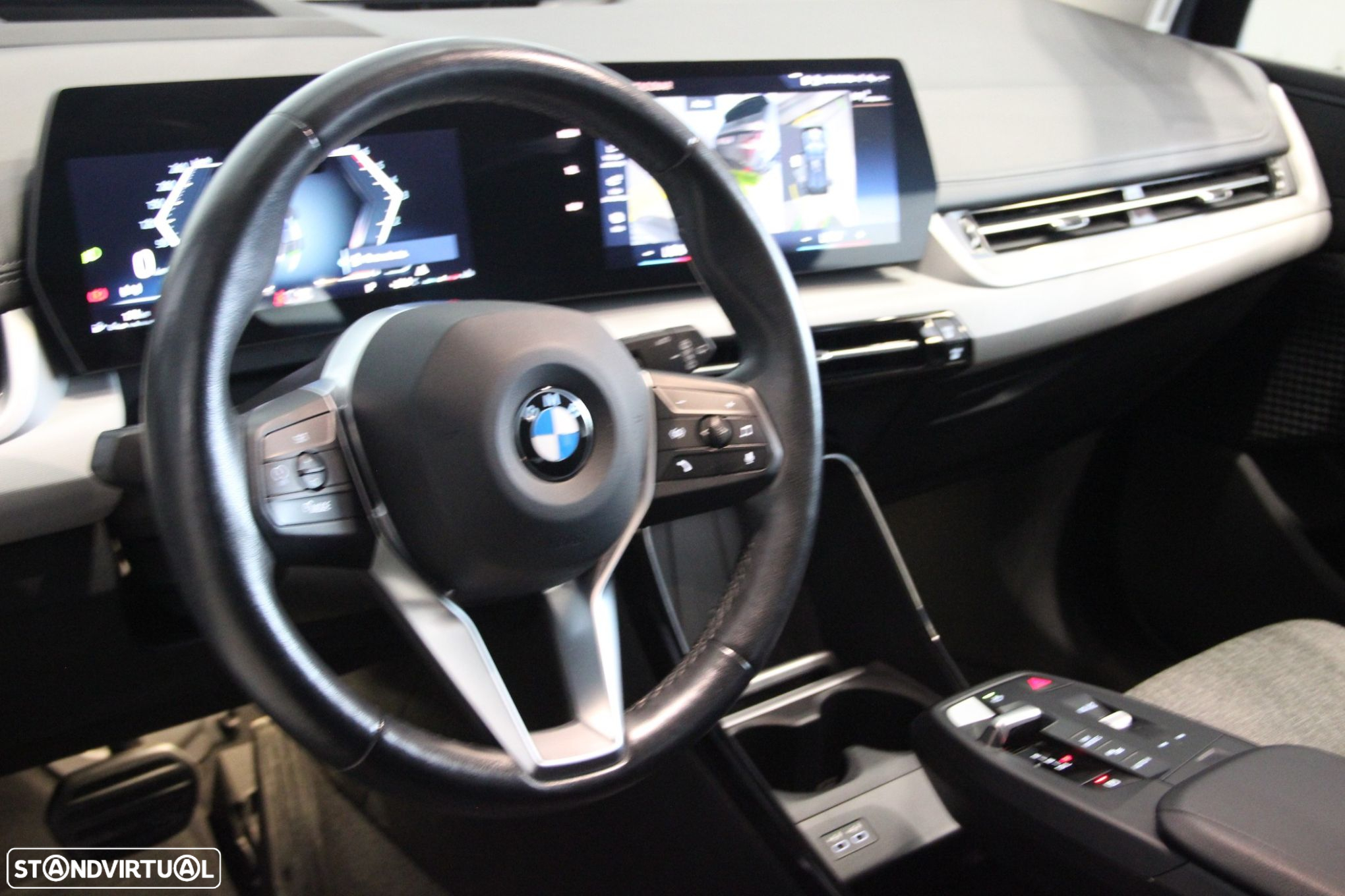 BMW 218 Active Tourer d Line Luxury Auto - 7