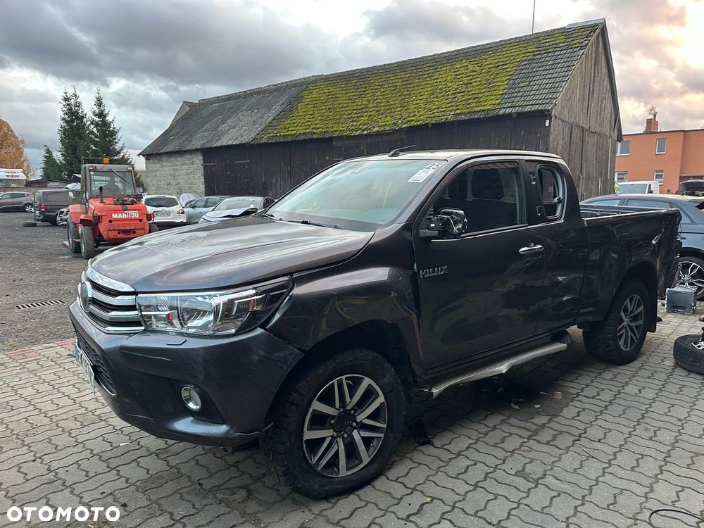 Toyota Hilux 4x4 Double Cab Duty Comfort - 3