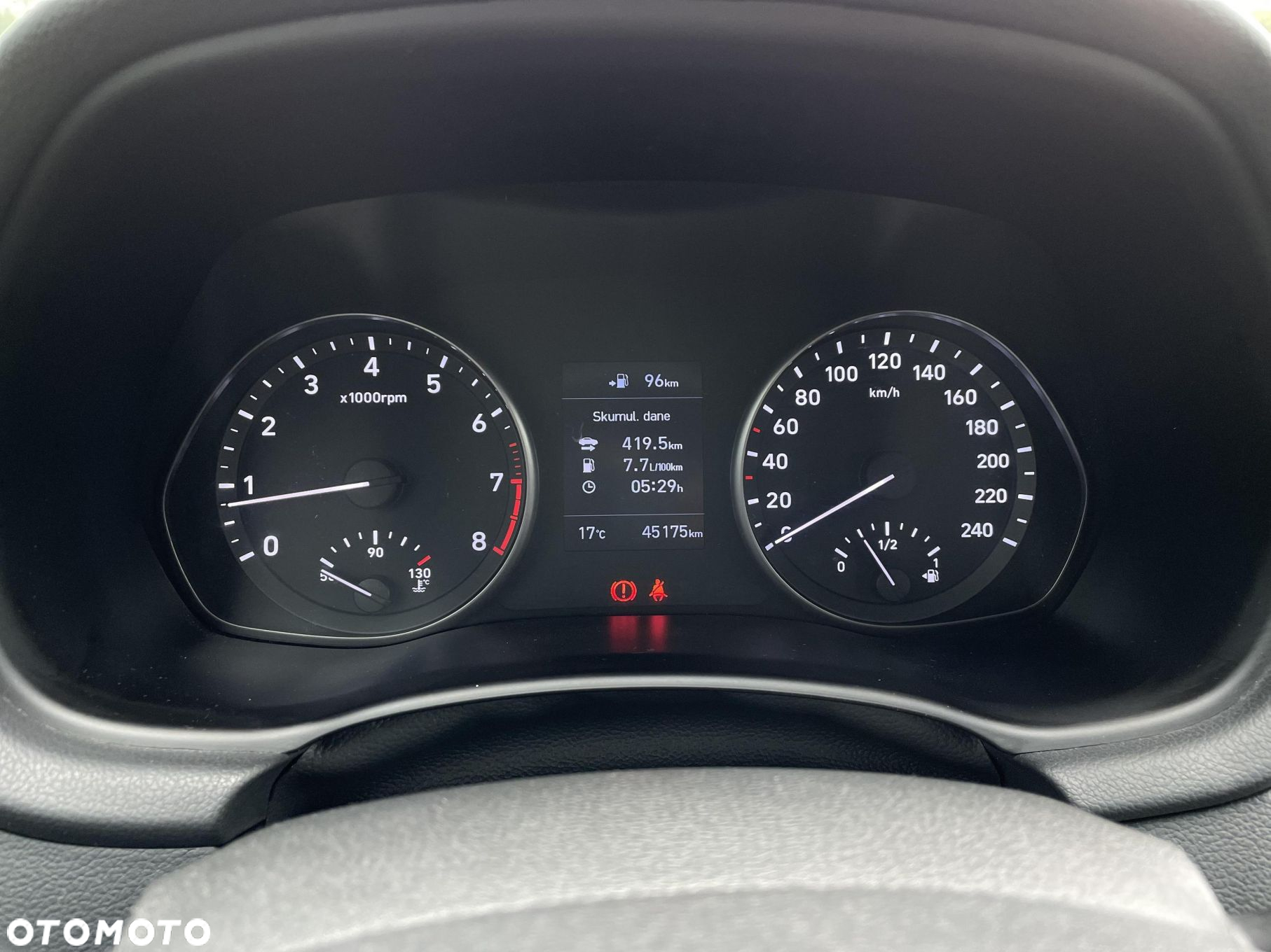 Hyundai i30 1.4 Classic + - 14