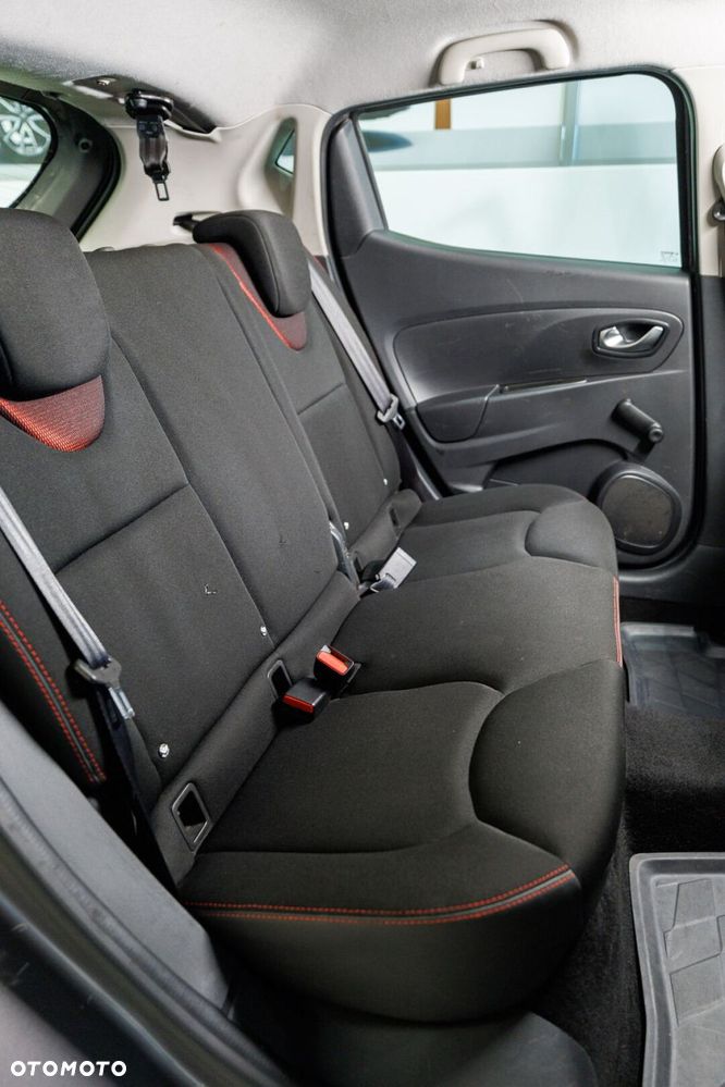 Renault Clio 1.2 16V Life EU6 - 19