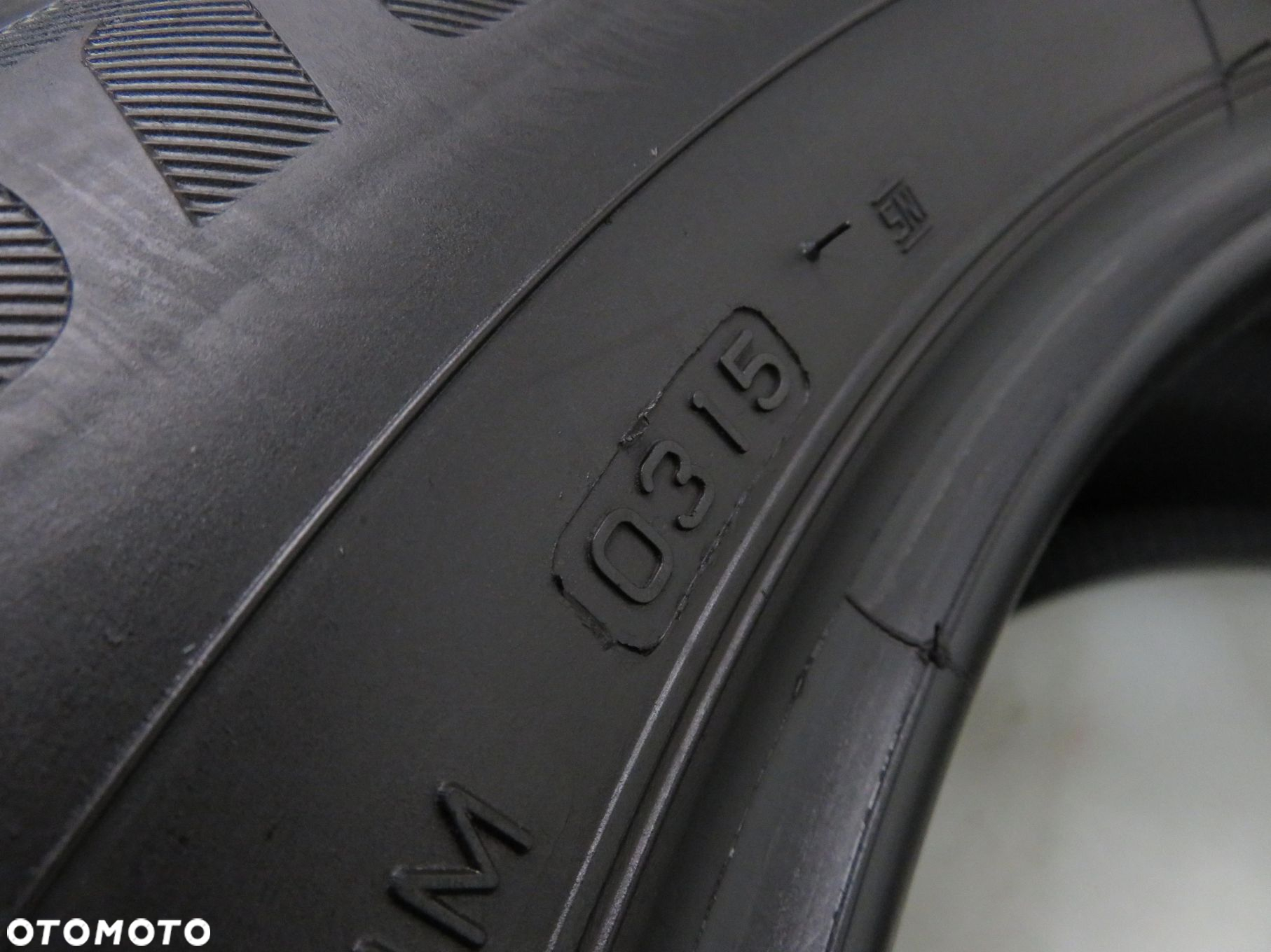 2x 215/60R17 OPONY LETNIE Bridgestone Dueler H/P Sport 96V MO - 4