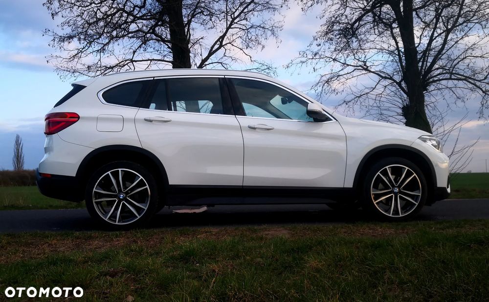 BMW X1 sDrive18i Advantage - 4