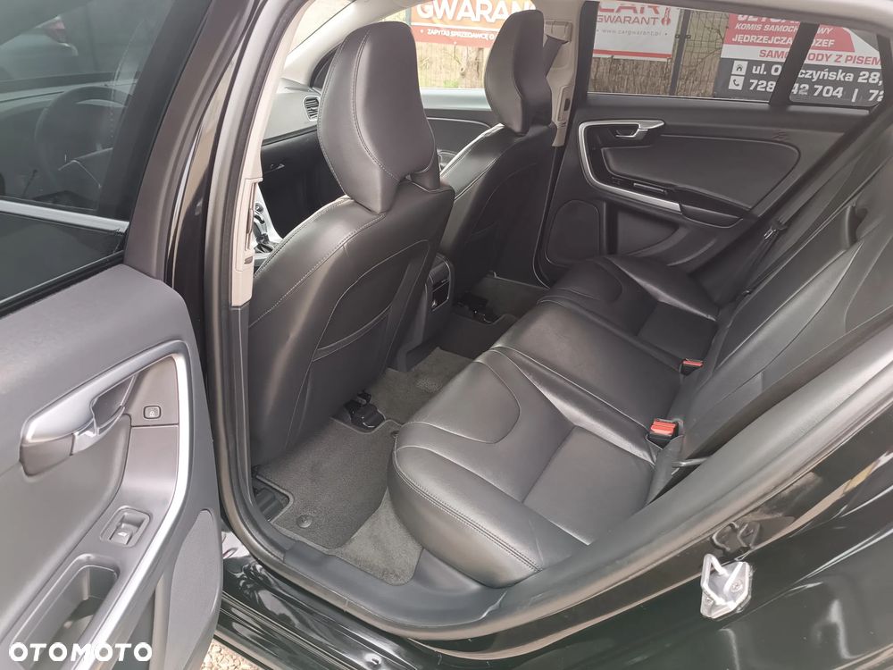 Volvo V60 D2 Drive-E Summum - 30