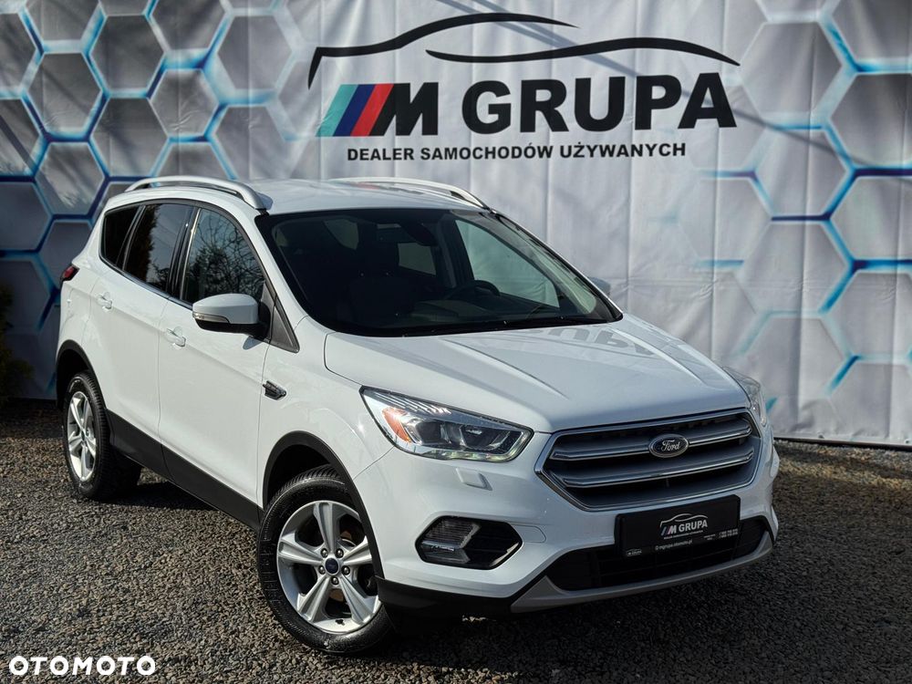 Ford Kuga 1.5 EcoBoost 2x4 Business Edition - 3