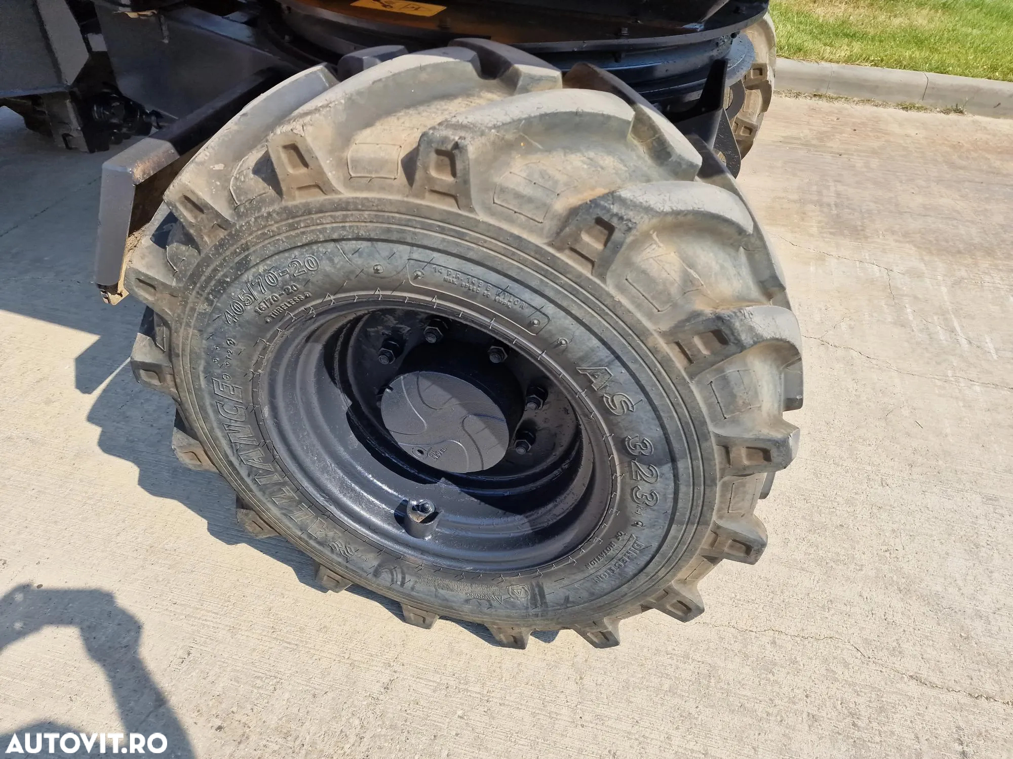 Alta DUMPER 6t TEREX, 4mc, 6t, basc LATERALA,  2.068h, 16900 EUR+tva, motor JCB 75CP, transmisie 4x4, produs in Anglia, Anvelope 90% bune, posiblitate leasing, CONDITIE FOARTE BUNA-PROMOTIE 16.900 EUR+Tva - 17