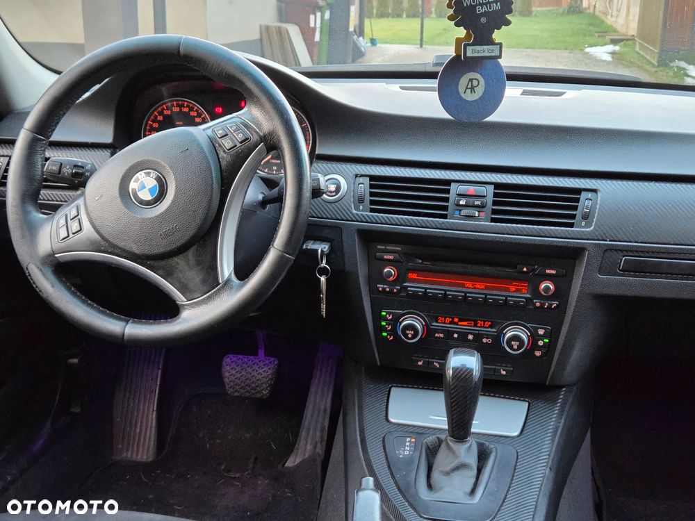 BMW Seria 3 320d DPF - 9