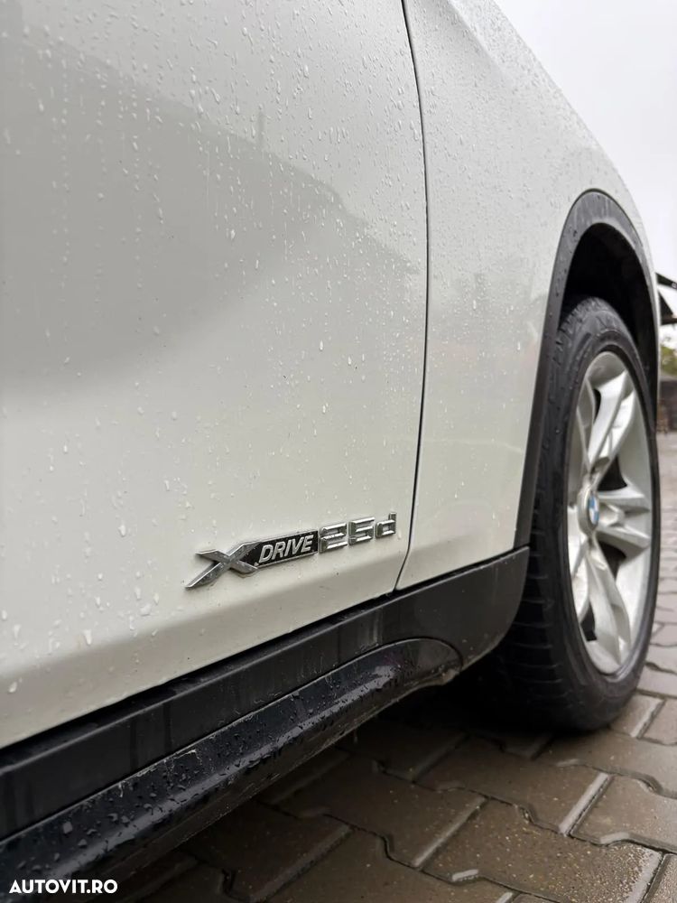 BMW X1 xDrive25d Aut. Sport Line - 3