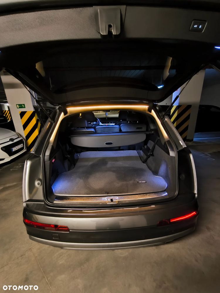 Audi Q7 - 22