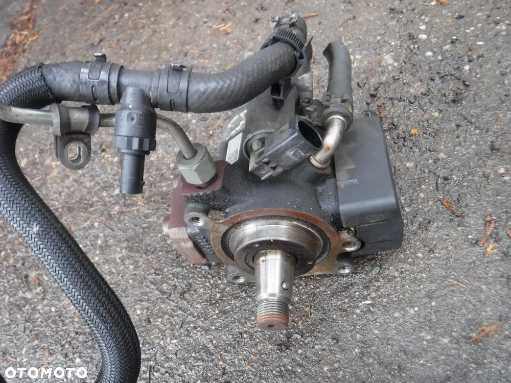 Vw Skoda Seat Audi 1.6  TDI CR pompa wtryskowa 03L130755AN - 3